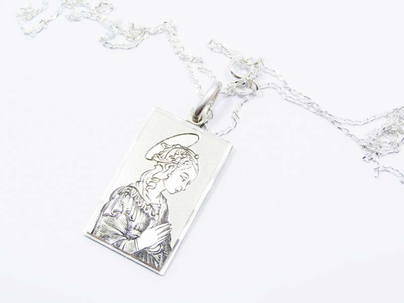 A Gorgeous Textured Madonna Engraved Pendant on Chain in Sterling Silver.