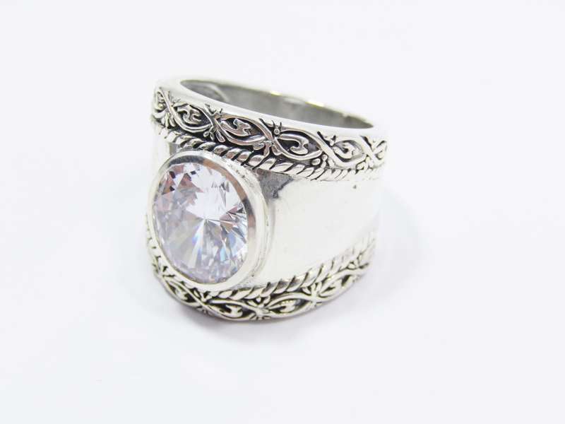 A Stunning Huge Zirconia Ring in Sterling Silver.