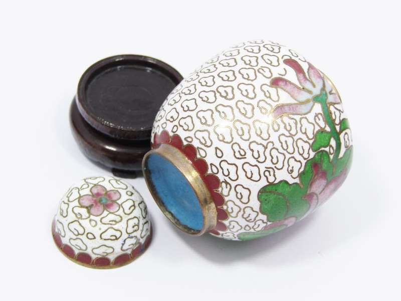 A Gorgeous Small Ginger Jar on Stand