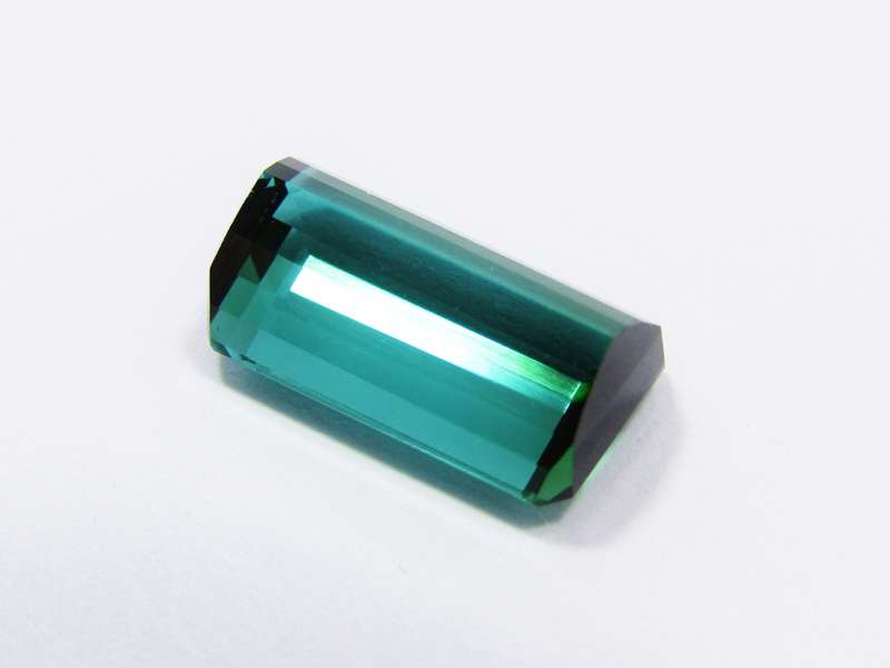 Stunning! 5CT Vivid Green Tourmaline Faceted Gemstone