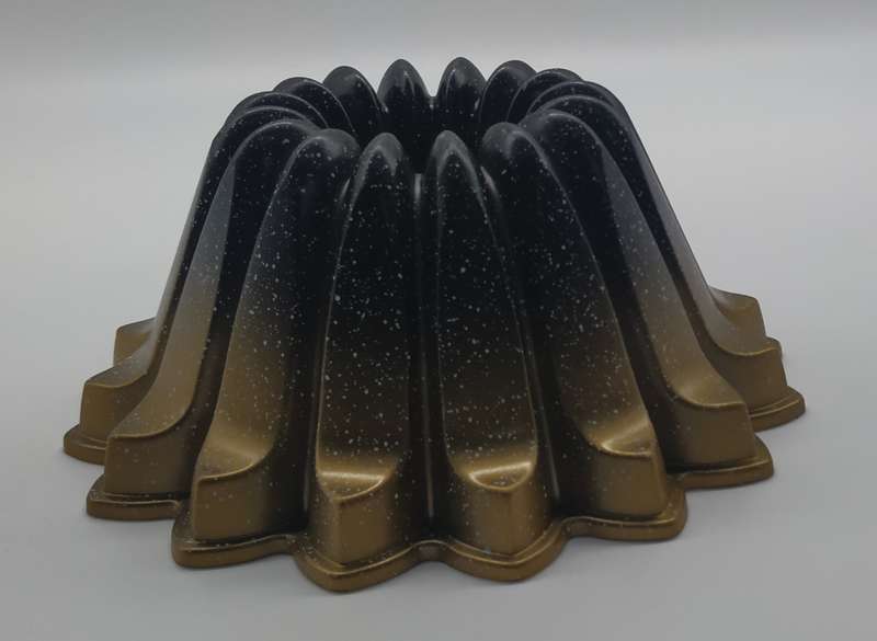 METAL CAKE PAN (ROUND)