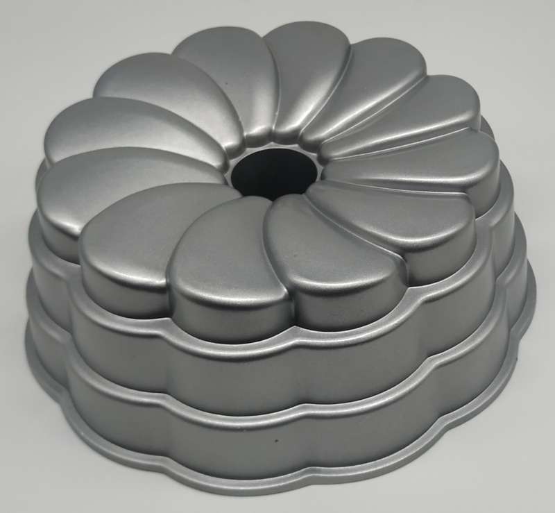 SPINING LOAF SHAPED PAN
