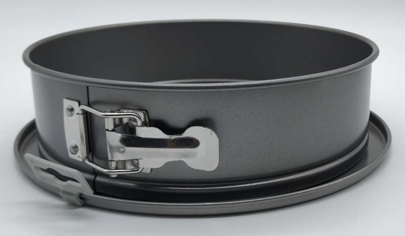 SPRINGFORM METAL WITH BOTTOM PAN