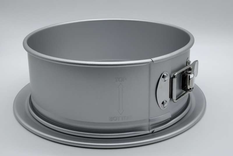 ALUMINIUM BAKING TIN LOOSE BOTTOM