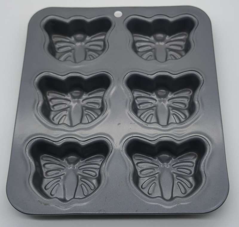 BUTTERFLY MUFFIN PAN 6 CUP