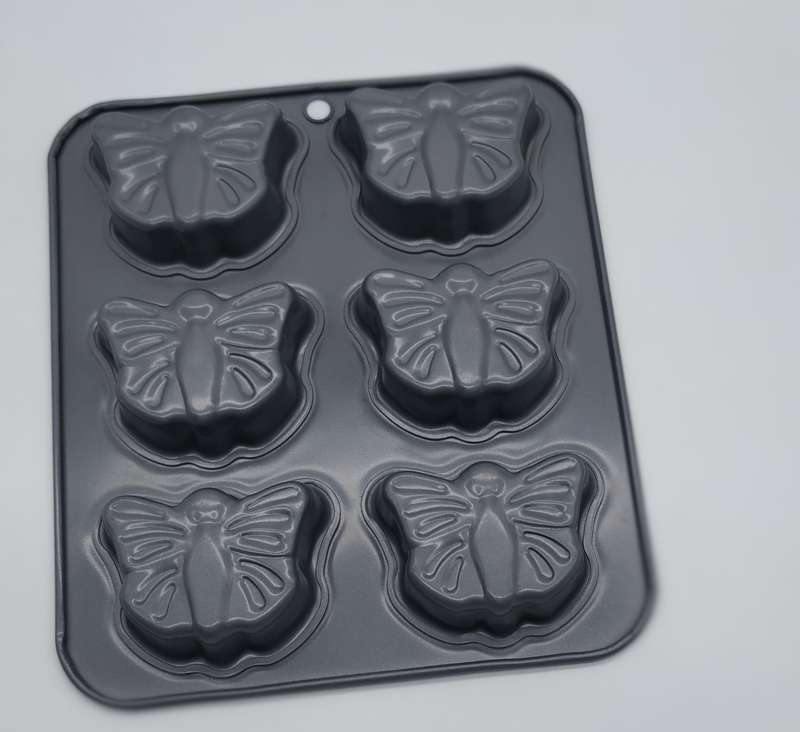 BUTTERFLY MUFFIN PAN 6 CUP