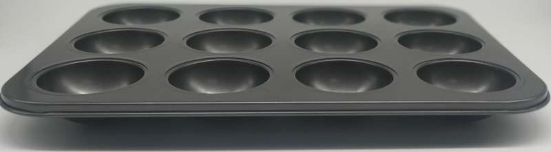 SNOWBALL MUFFIN PANS 12 CUP