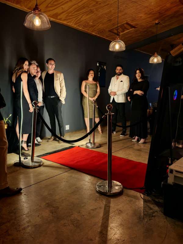 Photo Booth For Sale (Magic Mirror)