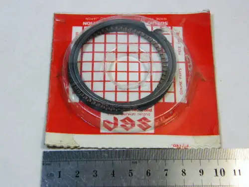 Suzuki Piston ring set - part 12140-24410-000
