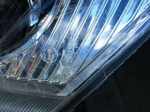 Front head light assembly for 150cc sport style scooter - can fit variety of 125cc, 150cc and 250cc
