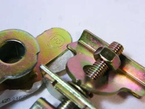 Pair of JJ120-7 Axle adjuster and nuts - rear - 61420-246-000