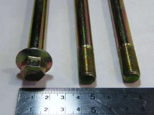Lot of bolts and gaskets for ATV500 drive pulley assembly