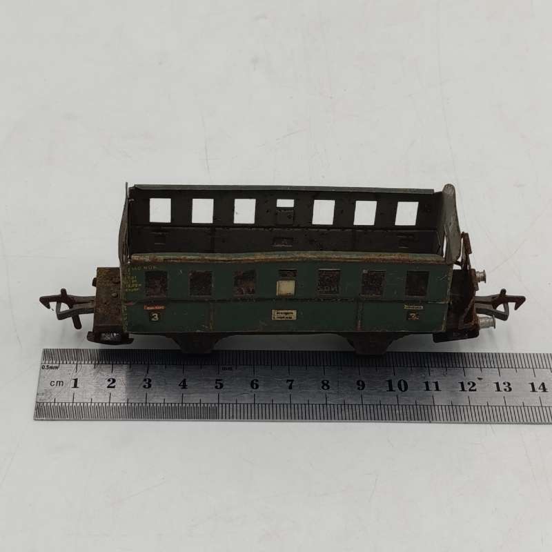 Vintage Fleischmann transformer change over switches and 2 coaches