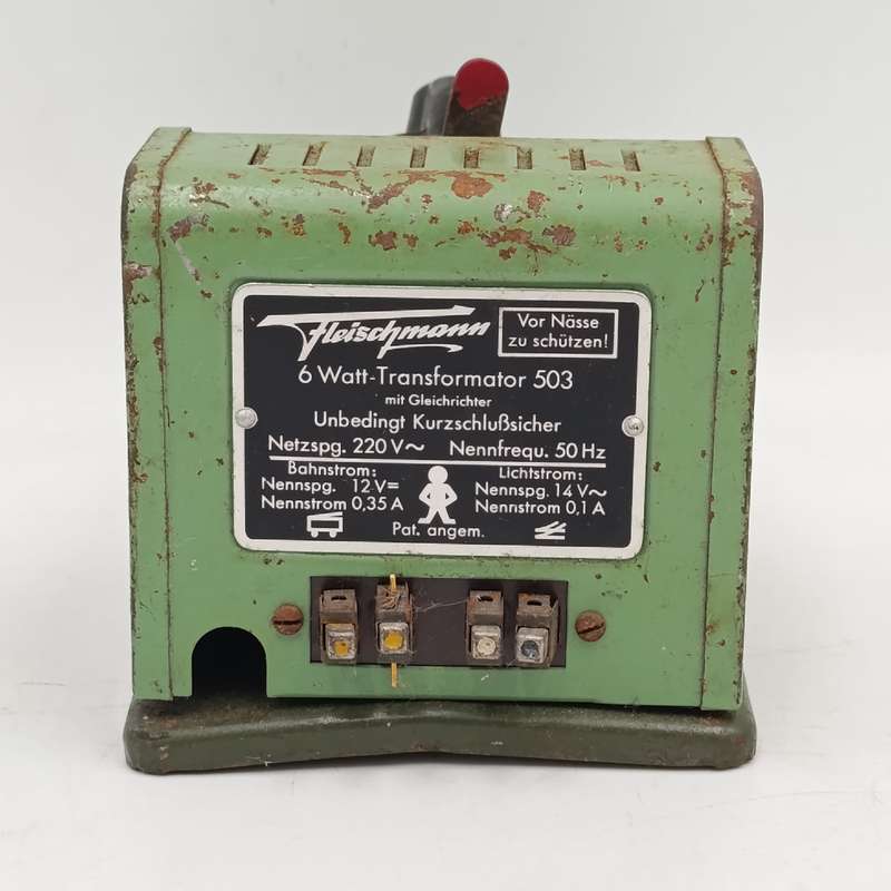 Vintage Fleischmann transformer change over switches and 2 coaches