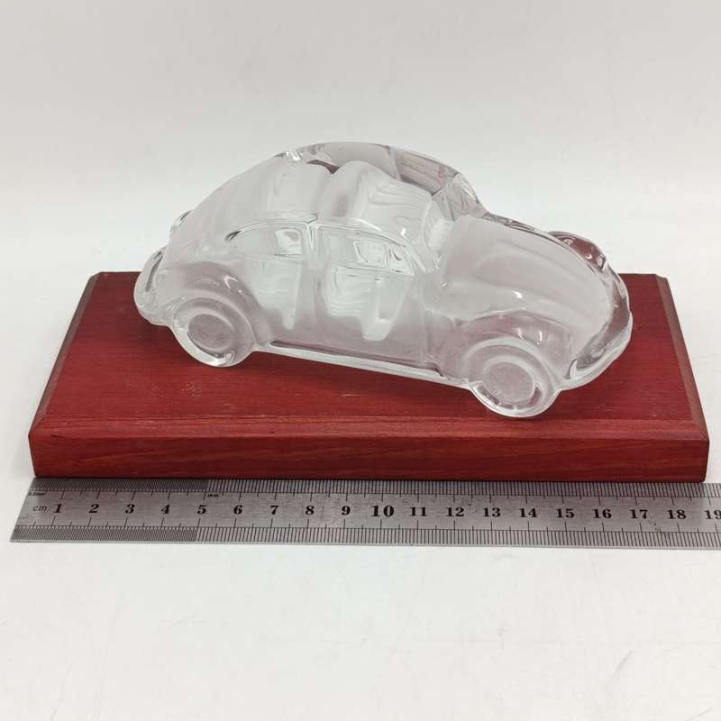Magic Crystal By Nachtmann Volkswagen Beetle display Model