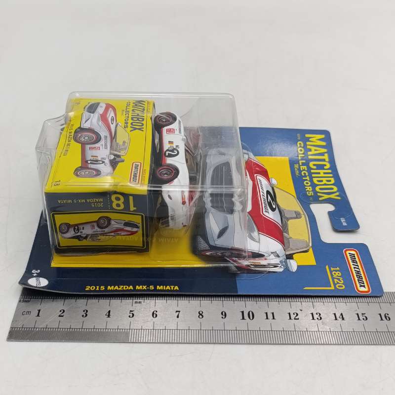 Matchbox 2015 Mazda MX-5 Miata die-cast racing toy car - still sealed