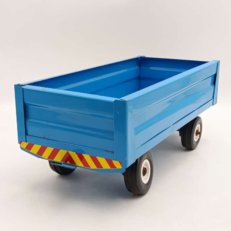 Landini 8500M pressed steel tractor and trailer