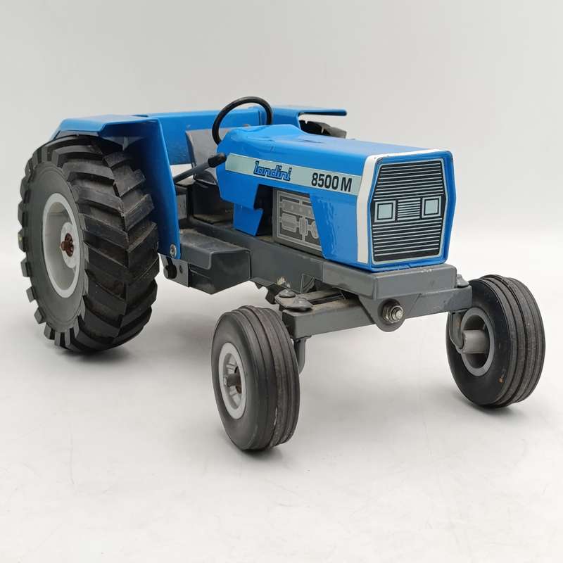 Landini 8500M pressed steel tractor and trailer