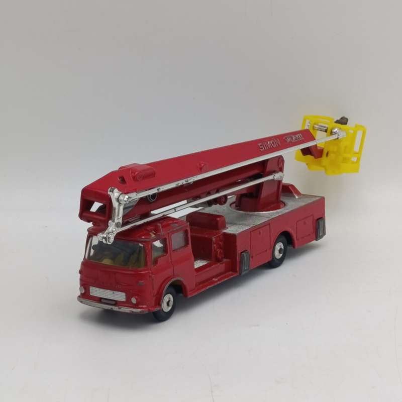 Vintage Corgi Toys Major #1127 Simon Snorkel Fire Engine in box - extension boom mechanism missing