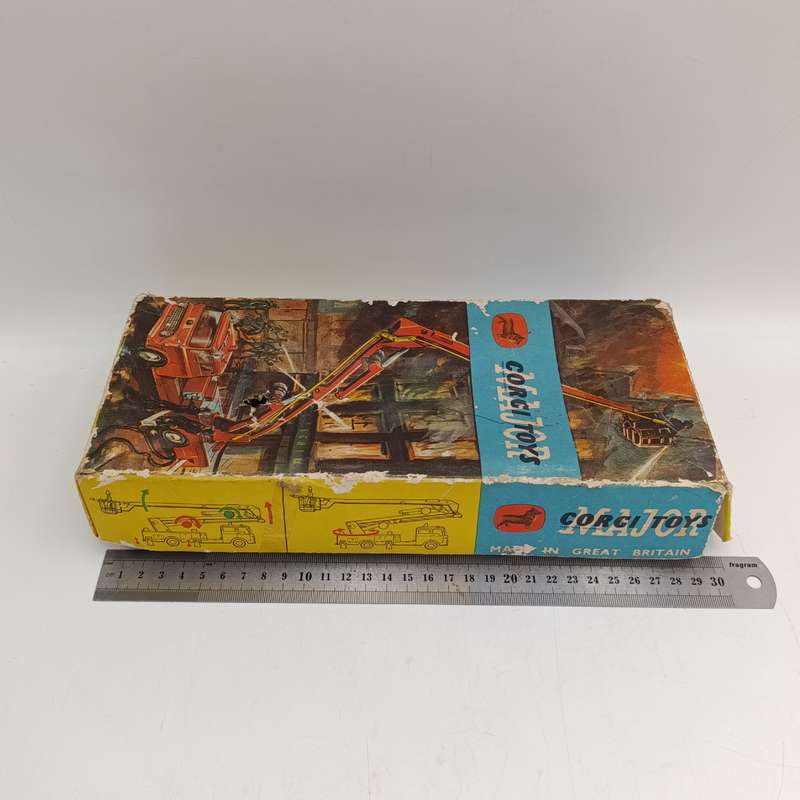 Vintage Corgi Toys Major #1127 Simon Snorkel Fire Engine in box - extension boom mechanism missing