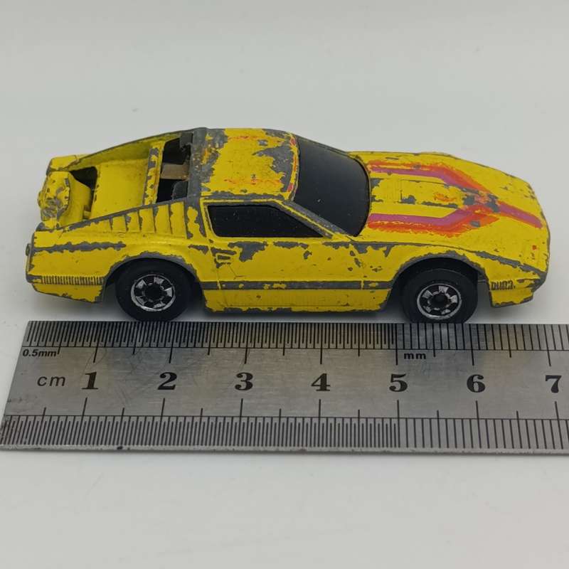 Vintage Hot Wheels Crackups Hatch Popper die-cast car - hatch missing
