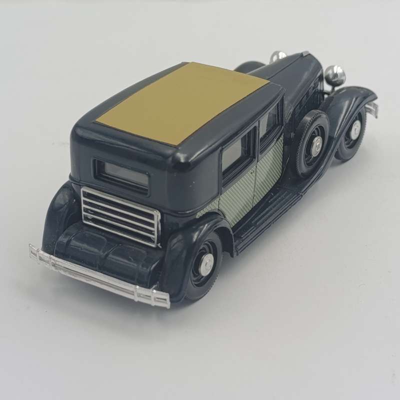 Solido 1934 Renault Reinastella Type RM-2 die-cast model car
