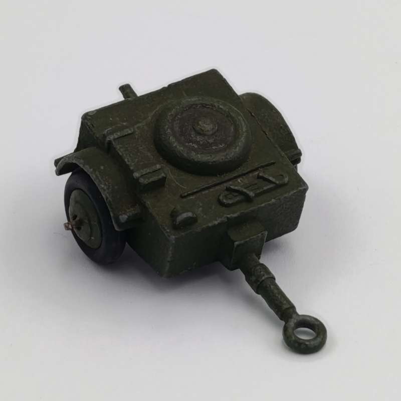 Dinky Toys #162 18-pounder quick firing set - Dragon has no tracks