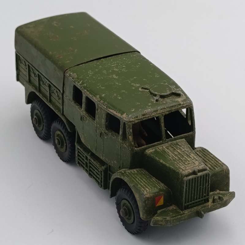 Meccano Dinky SuperToys #689 Medium Artillery tractor truck