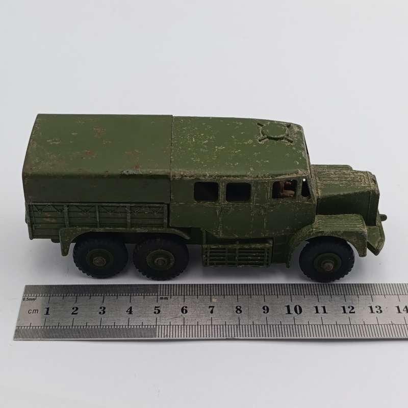 Meccano Dinky SuperToys #689 Medium Artillery tractor truck