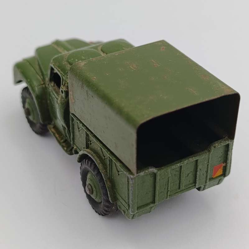Mecanno Dinky Toys #641 Army 1 Ton Cargo truck