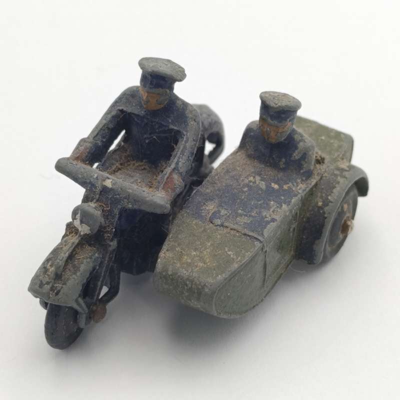 Meccano Dinky Toys 42B Police Motorcycle with sidecar