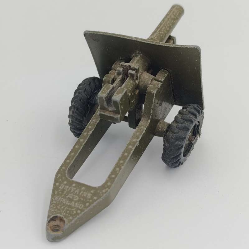 Britains Ltd 25 pounder field gun cannon