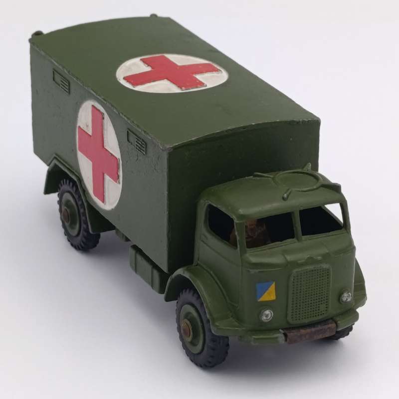Meccano Dinky Toys #626 Military Ambulance - excellent condition