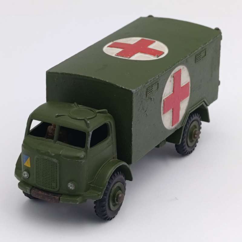 Meccano Dinky Toys #626 Military Ambulance - excellent condition