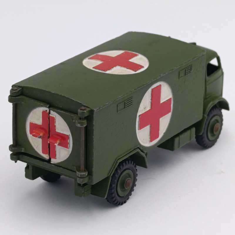 Meccano Dinky Toys #626 Military Ambulance - excellent condition