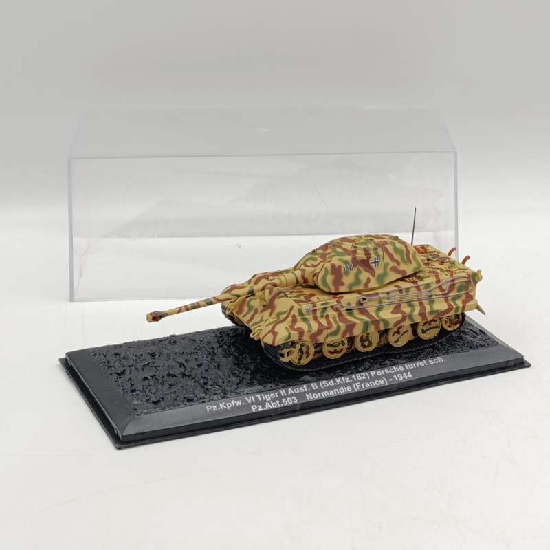 German Panzer kampfwager VI Tiger II die-cast combat tank
