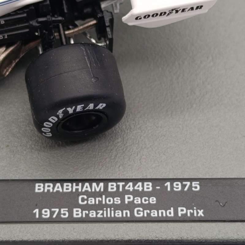 Formula 1 Brabham BT44B die-cast racing model car - #8 Carlos Pace