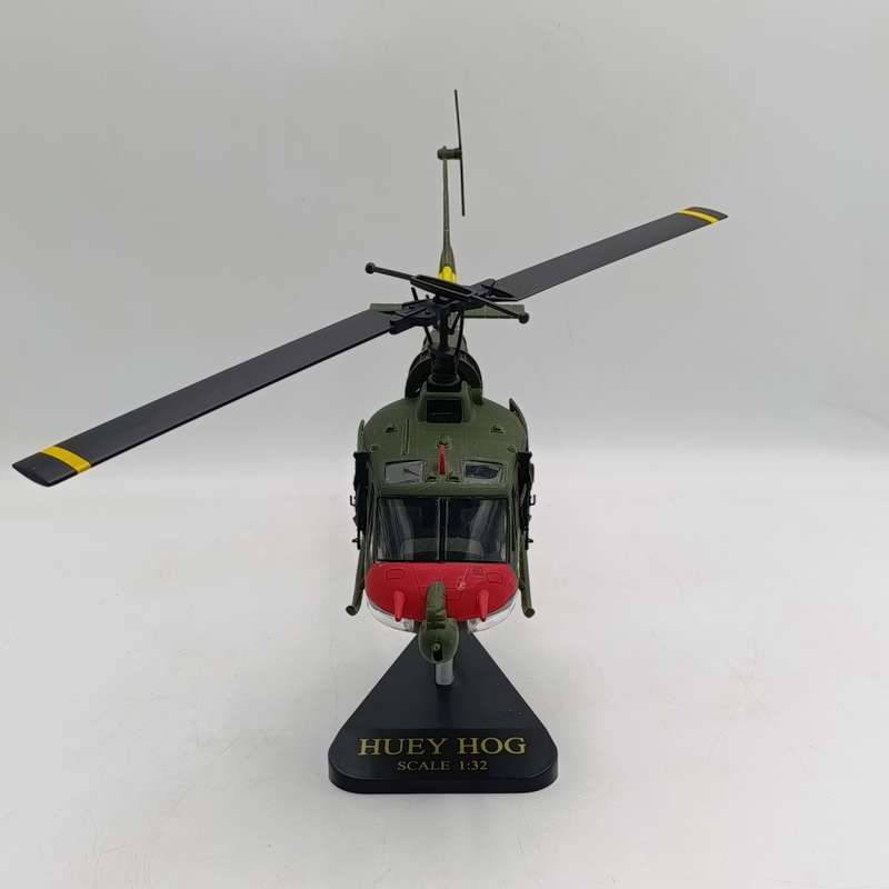 Motorworks Air Power Huey Hog die-cast helicopter - US Marines - scale - 1/32