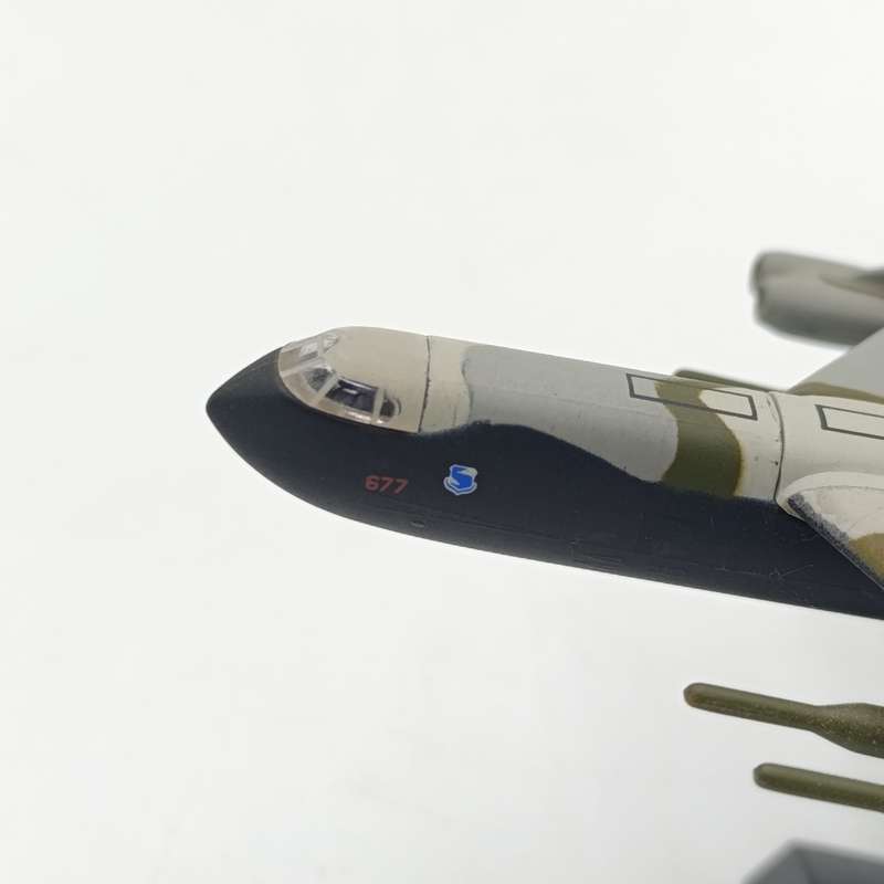 Boeing B-52 US Air Force die-cast model plane - scale - 1/300