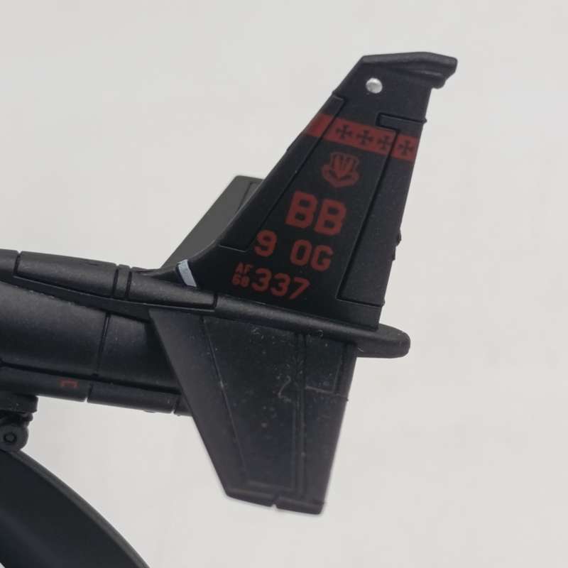 Amercom U-2 Dragon Lady Reconnaissance die-cast model plane in box - scale 1/144