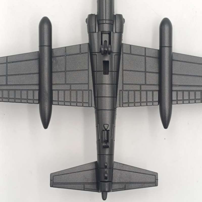 Amercom U-2 Dragon Lady Reconnaissance die-cast model plane in box - scale 1/144