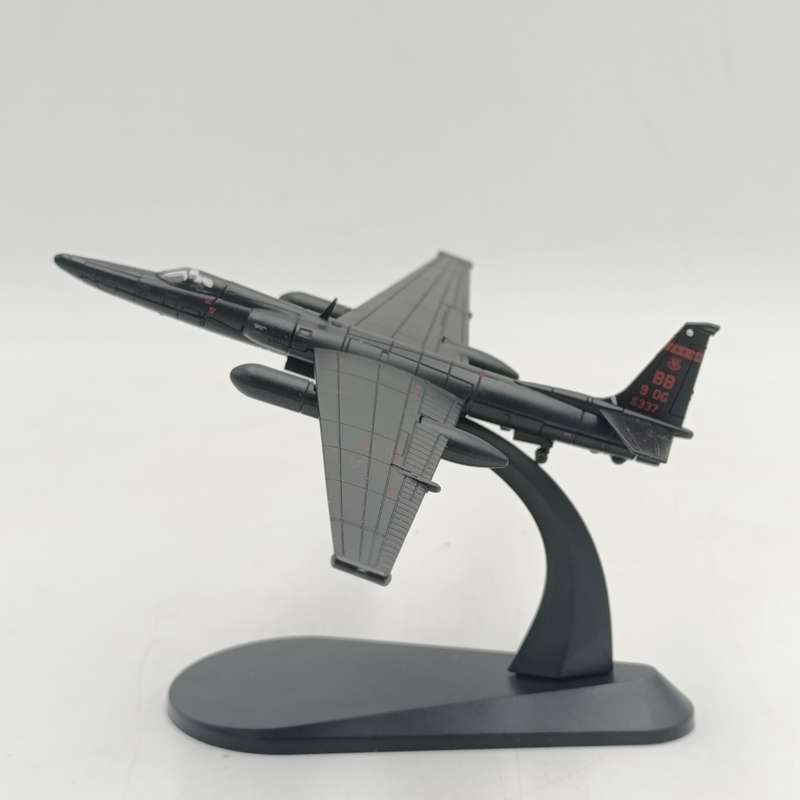 Amercom U-2 Dragon Lady Reconnaissance die-cast model plane in box - scale 1/144