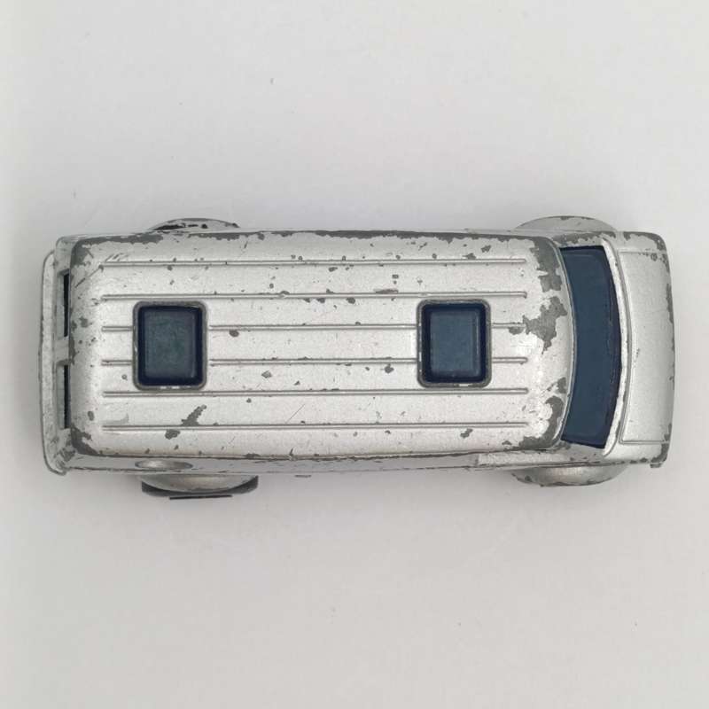 Vintage Matchbox #68 Chevy Van die-cast toy car