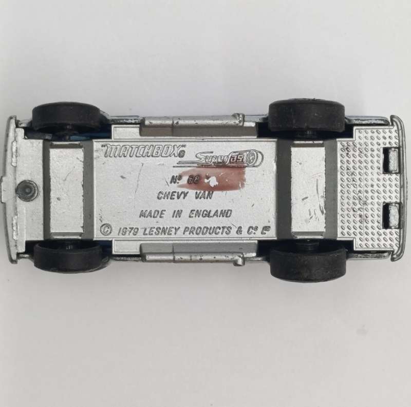 Vintage Matchbox #68 Chevy Van die-cast toy car