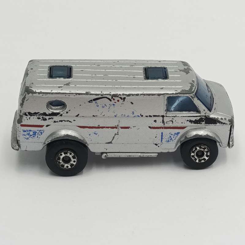 Vintage Matchbox #68 Chevy Van die-cast toy car