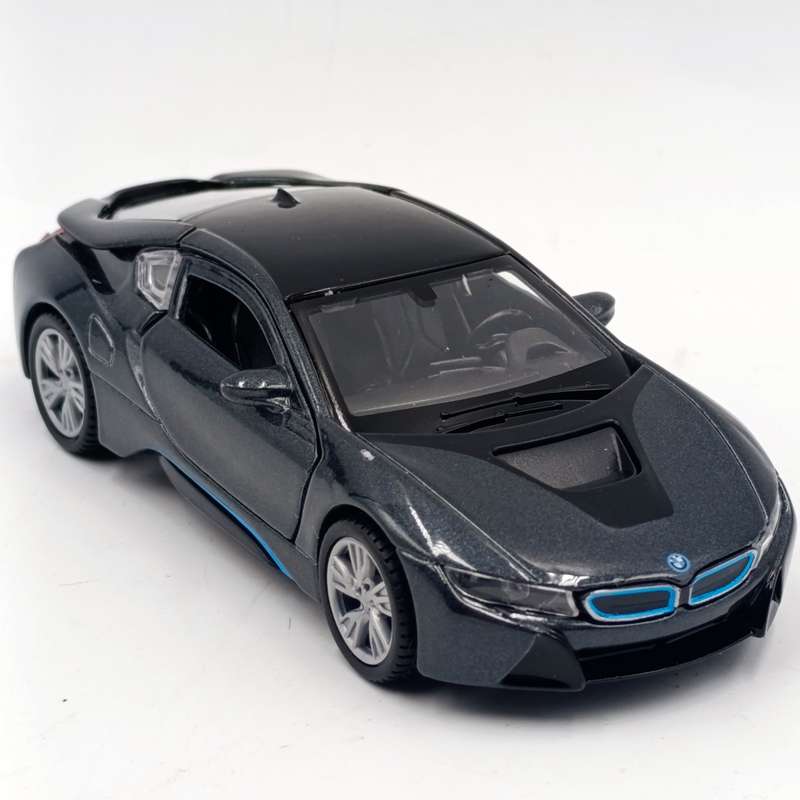 Maisto BMW i8 die-cast model car - pull back action - scale 1/41