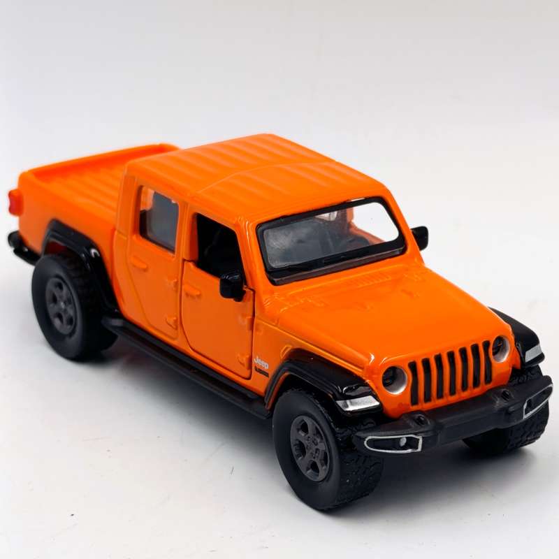MAisto Jeep Gladiator die-cast model car - Pull back action - scale 1/48