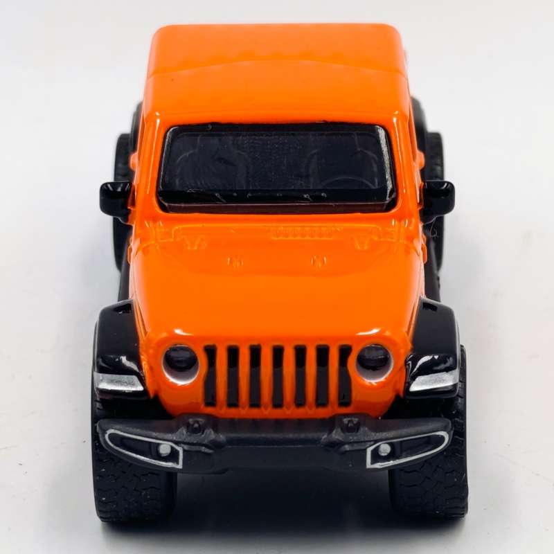 MAisto Jeep Gladiator die-cast model car - Pull back action - scale 1/48