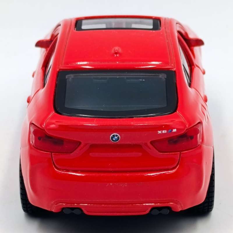 Maisto BMW X6 M die-cast model car - pull back action - scale 1/42