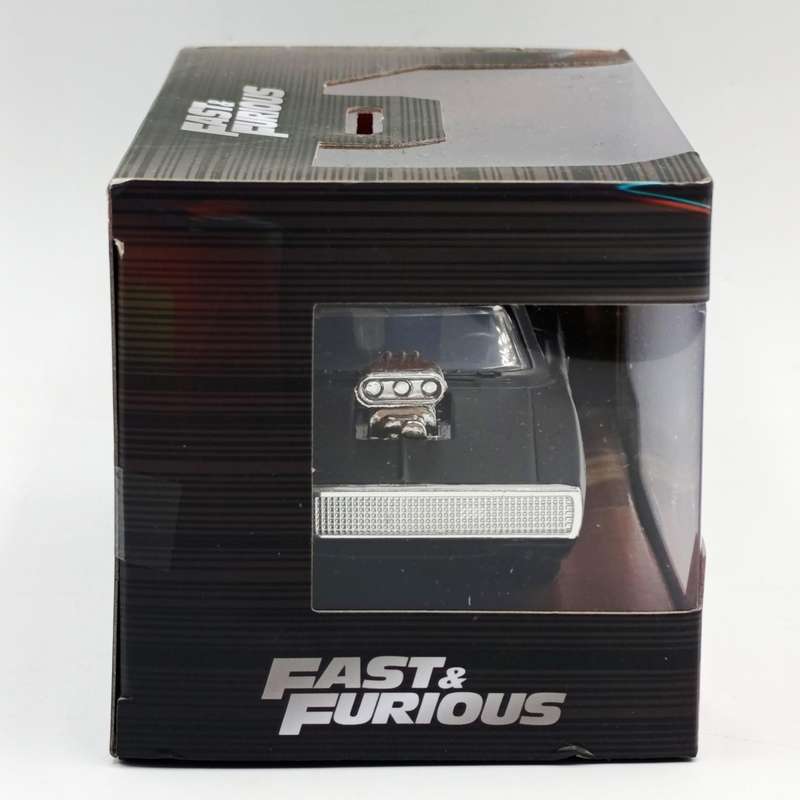Jada Fast and Furious Dom's Dogde Charger R/T die-cast model car in box - scale 1/32